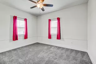 109 Les Ln, Smithville, TX 78957 - Photo 23