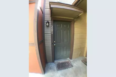 706 W 24th Street #205, Austin, TX 78705 - Photo 5