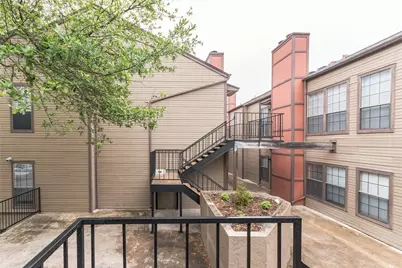 706 W 24th Street #205, Austin, TX 78705 - Photo 3