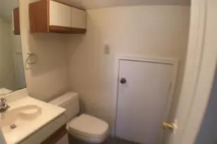 706 W 24th St, Austin, TX 78705 - Photo 9