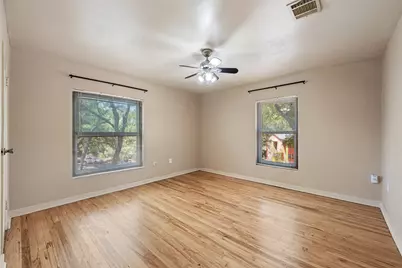 1401 Kirkwood Road, Austin, TX 78722 - Photo 27