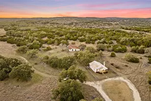 3026 Pursley Rd, Dripping Springs, TX 78620 - Photo 25
