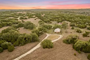 3026 Pursley Rd, Dripping Springs, TX 78620 - Photo 23