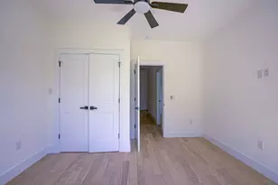 2005 Uphill Ln, Austin, TX 78741 - Photo 29