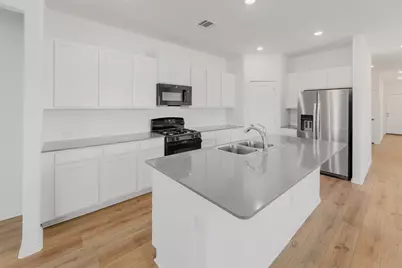 627 Waterway Avenue, Hutto, TX 78634 - Photo 11