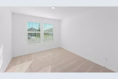 627 Waterway Avenue, Hutto, TX 78634 - Photo 23