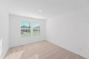 627 Waterway Ave, Hutto, TX 78634 - Photo 23