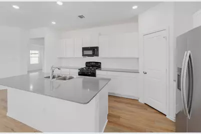 627 Waterway Avenue, Hutto, TX 78634 - Photo 13