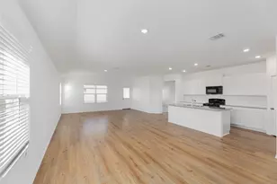 627 Waterway Ave, Hutto, TX 78634 - Photo 5