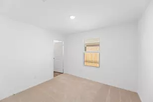 627 Waterway Ave, Hutto, TX 78634 - Photo 29