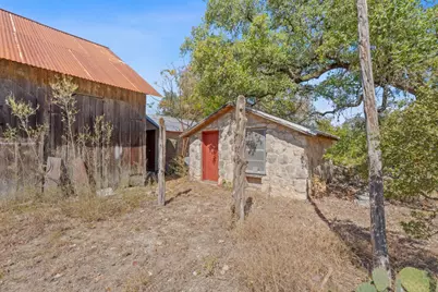 8409 Appaloosa Run, Austin, TX 78737 - Photo 13