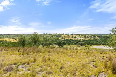 147 E Flying Owl Drive, Johnson City, TX 78636 - Photo 15