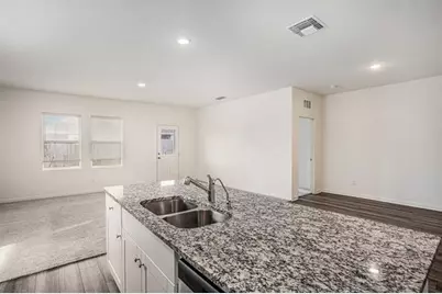 7439 Corral Summit, San Antonio, TX 78253 - Photo 11