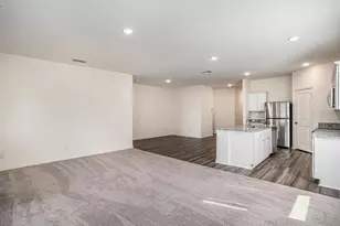 7439 Corral Smt, San Antonio, TX 78253 - Photo 5