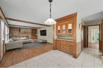 407 S Rivershire Drive, Conroe, TX 77304 - Photo 5