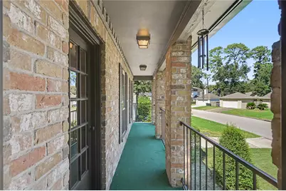 407 S Rivershire Drive, Conroe, TX 77304 - Photo 17