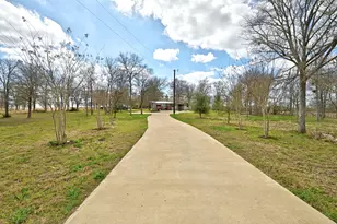 2247 Old Hwy 20, McDade, TX 78650 - Photo 3