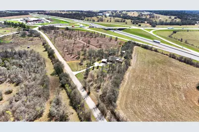 2247 Old Highway 20, McDade, TX 78650 - Photo 35