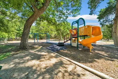2904 Harris Park Avenue, Austin, TX 78705 - Photo 25