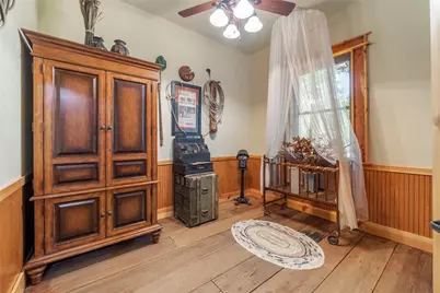 136 Red Fox Lane, Bastrop, TX 78602 - Photo 13