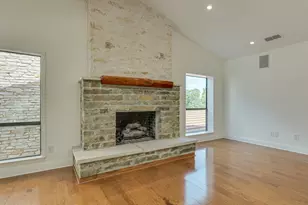 103 Crescent Bluff, Lakeway, TX 78734 - Photo 9