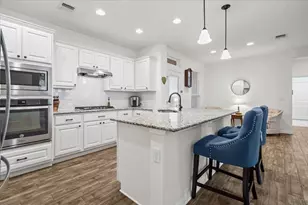 5912 Corrine Ln, Austin, TX 78747 - Photo 7