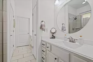 5912 Corrine Ln, Austin, TX 78747 - Photo 15