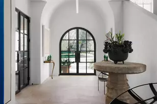 2601 Wooldridge Dr, Austin, TX 78703 - Photo 5