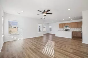 480 Josey Wales Dr, Jarrell, TX 76537 - Photo 3