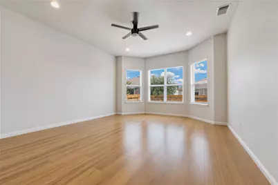 8204 Orizzonte Street, Austin, TX 78744 - Photo 29