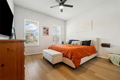 8204 Orizzonte Street, Austin, TX 78744 - Photo 5
