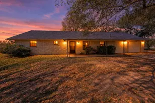 182 Norma Jean Blvd, Smithville, TX 78957 - Photo 1