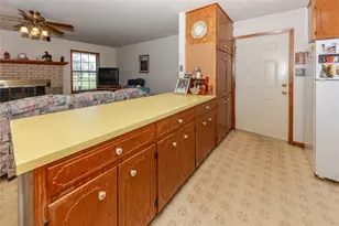 182 Norma Jean Blvd, Smithville, TX 78957 - Photo 11
