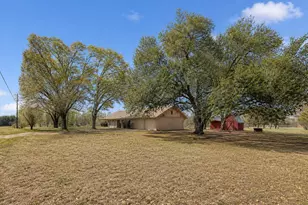 182 Norma Jean Blvd, Smithville, TX 78957 - Photo 27