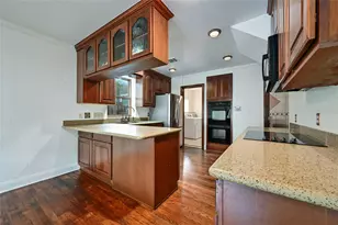2829 San Gabriel St, Austin, TX 78705 - Photo 7