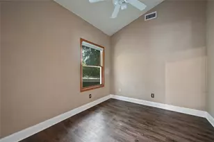 2829 San Gabriel St, Austin, TX 78705 - Photo 15