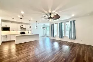 125 Slenderleaf Dr, Marble Falls, TX 78654 - Photo 11