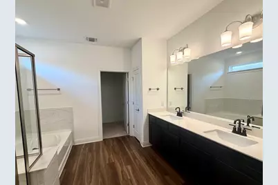 125 Slenderleaf Drive, Marble Falls, TX 78654 - Photo 15