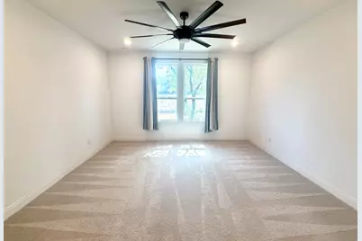 125 Slenderleaf Drive, Marble Falls, TX 78654 - Photo 17