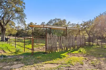 118 Landons Way, Blanco, TX 78606 - Photo 31