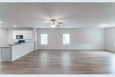 508 Bobcat Creek Drive, Jarrell, TX 76537 - Photo 5