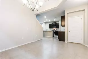 9529 Hunter Ln, Austin, TX 78748 - Photo 9