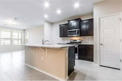 9529 Hunter Lane, Austin, TX 78748 - Photo 13