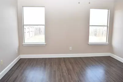 804 Lavaca Loop, Elgin, TX 78621 - Photo 7