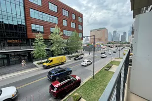 601 E Brushy St, Austin, TX 78702 - Photo 11