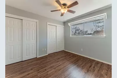 2110 Morley Drive, Austin, TX 78752 - Photo 17