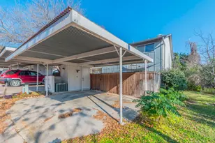 2110 Morley Dr, Austin, TX 78752 - Photo 25