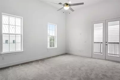 4502 Grassland Drive, Austin, TX 78723 - Photo 19