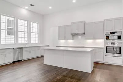 4502 Grassland Drive, Austin, TX 78723 - Photo 17