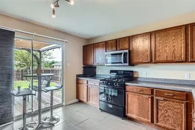 18021 Prairie Verbena Lane, Elgin, TX 78621 - Photo 9